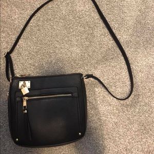 All black Aldo leather purse